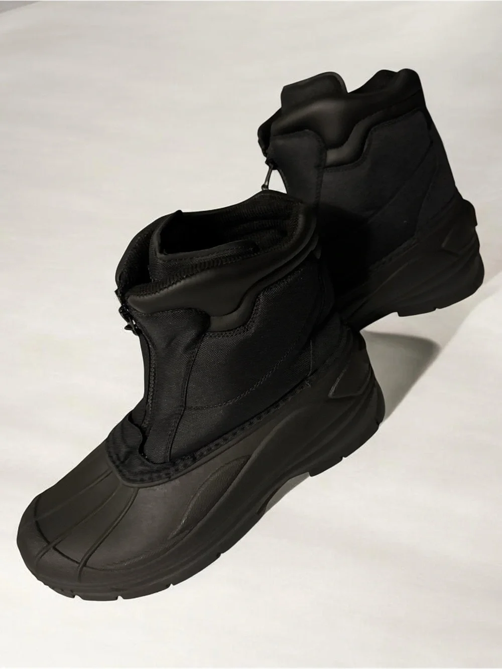 Khombu Men’s Cold-Rated Winter Boots – New